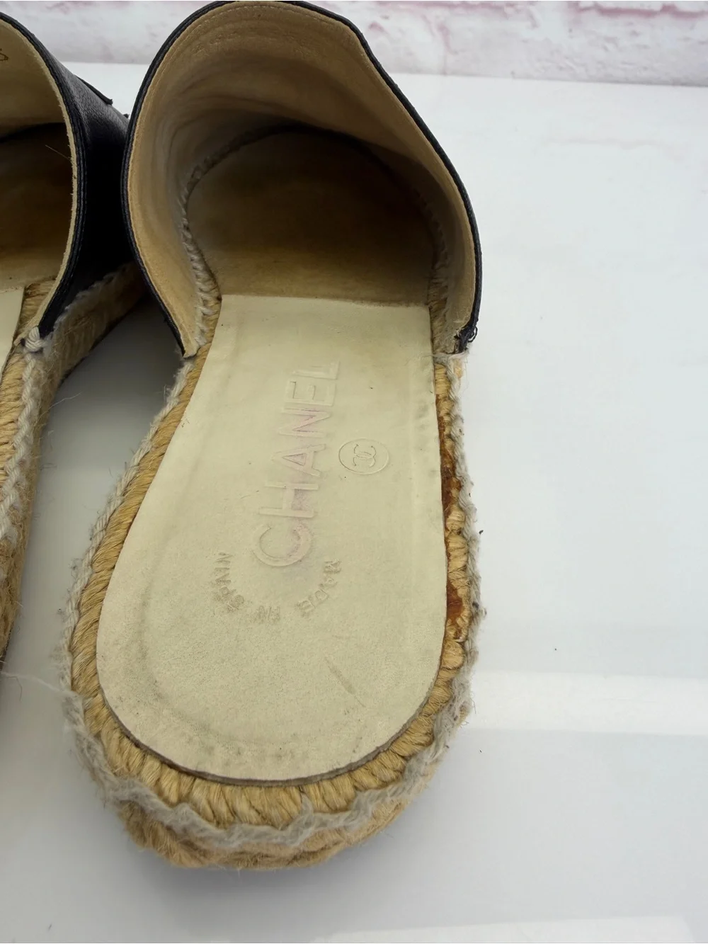 CHANEL authentic iridescent